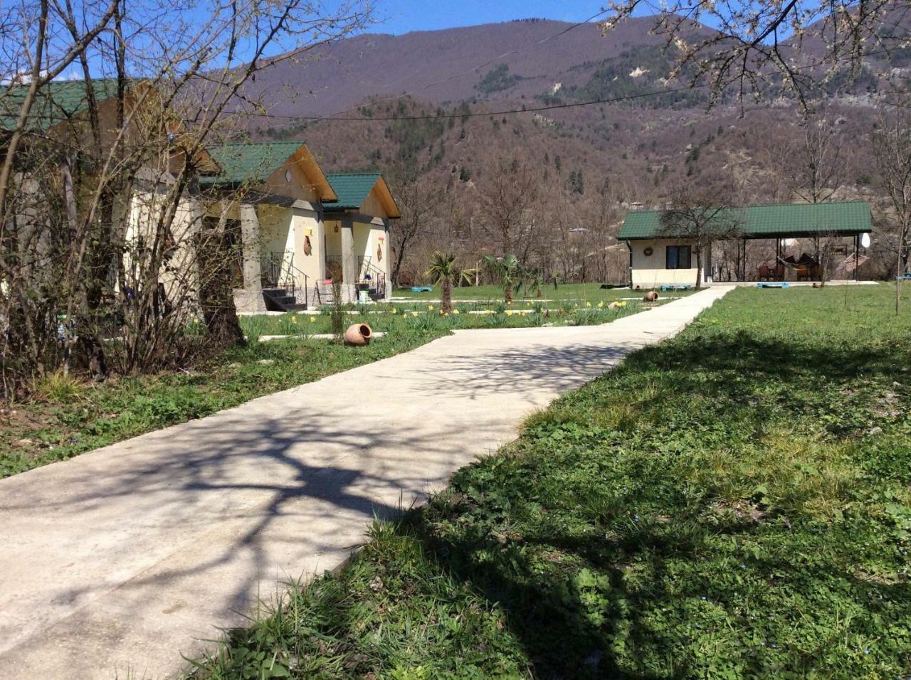 Taripiri Villa Ambrolauri Dış mekan fotoğraf